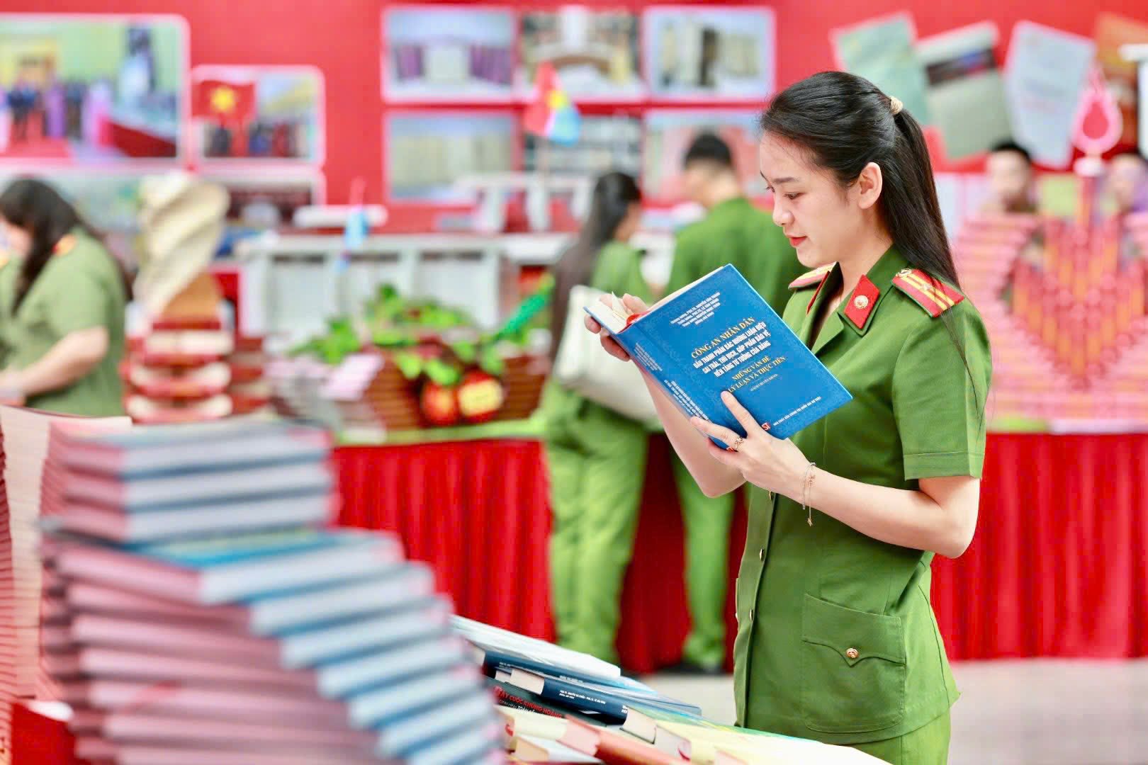Cân bằng giữa công việc và học tập: Chiến lược để thành công